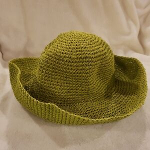 Elegant Olive Woven Hat